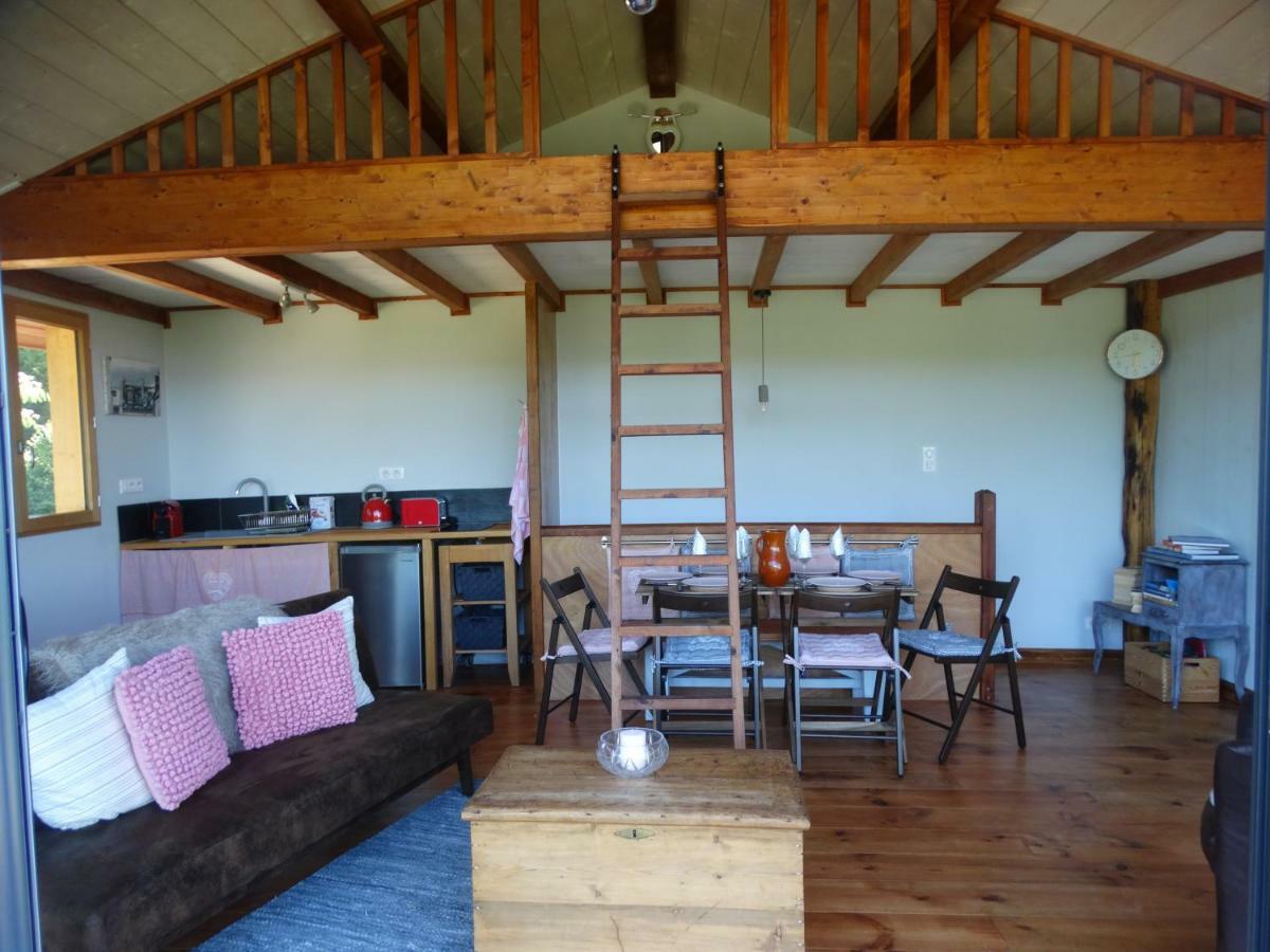 Gite Colombe Des Bois Estadens Екстериор снимка