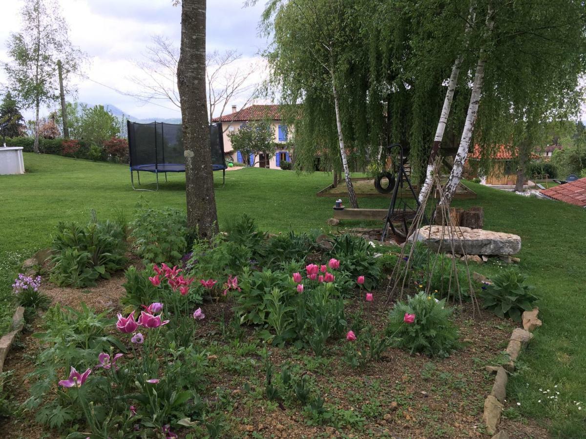 Gite Colombe Des Bois Estadens Екстериор снимка