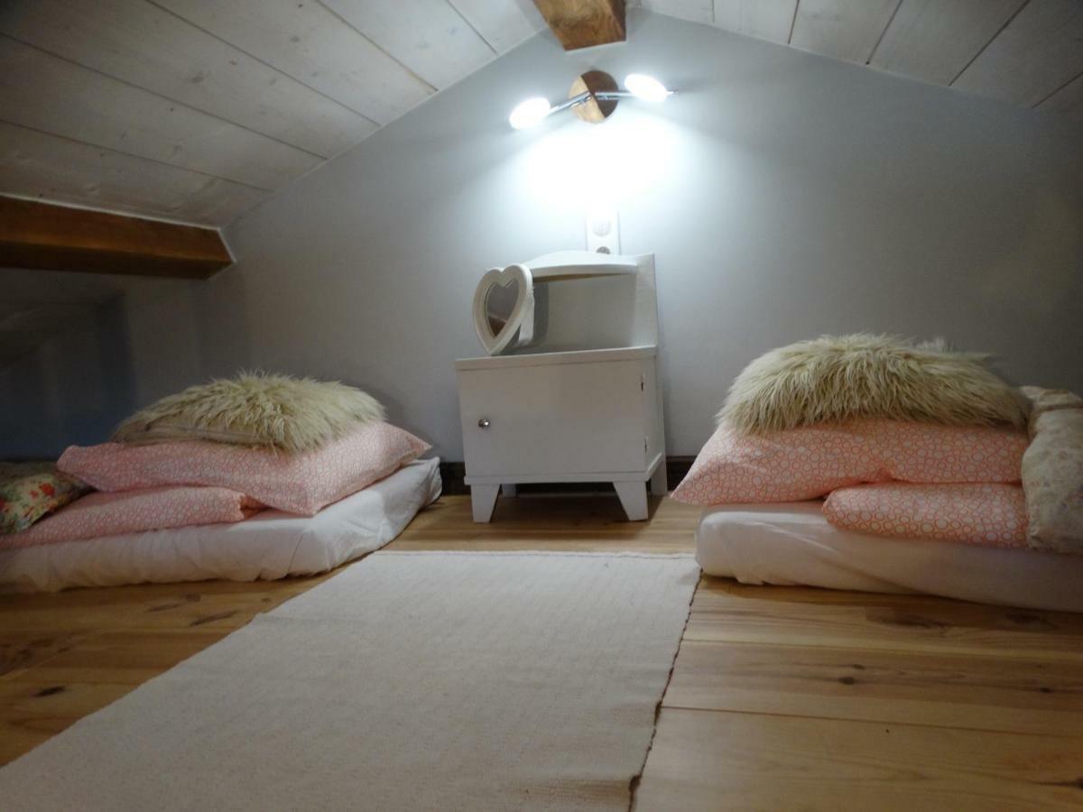 Gite Colombe Des Bois Estadens Екстериор снимка